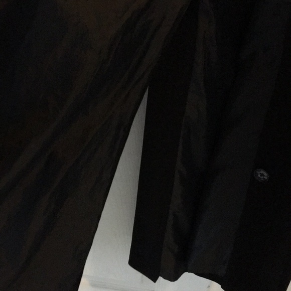 Gallery Hooded Coat - Picture 7 of 8